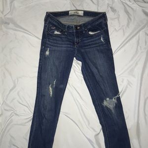 Women’s Ripped Hollister Jeans